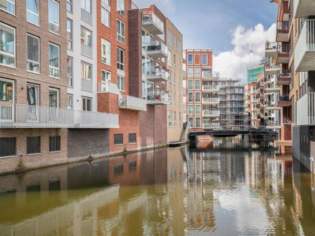 Appartement te huur in Diemen, Holland Park