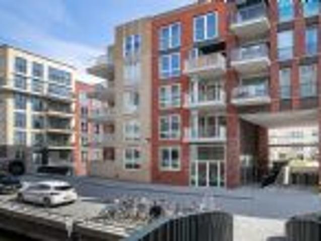 Appartement te huur in Diemen, Noord Holland