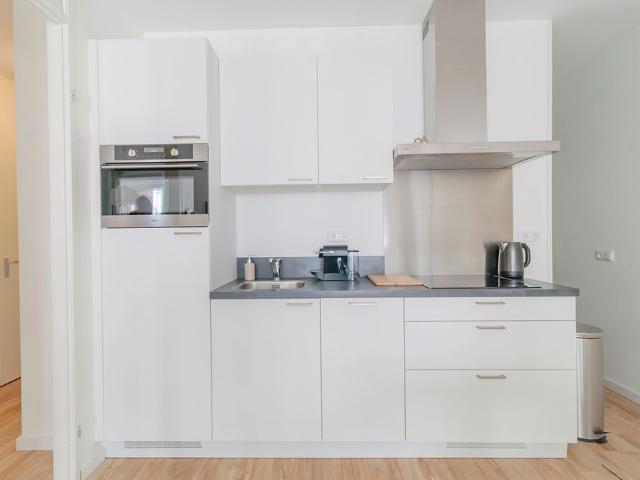 Appartement te huur in Holland Park, Diemen