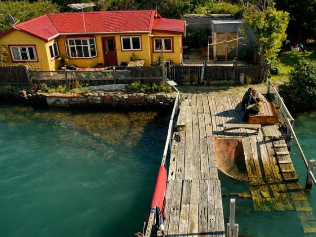 House for rent in Otakou