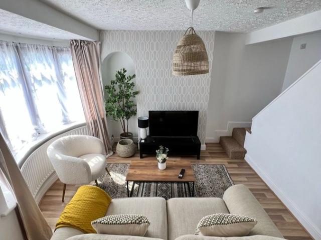 House for rent in Hayes, Greater London