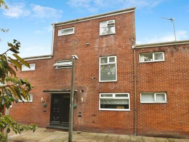 House for sale in Digmoor, Roby Mill