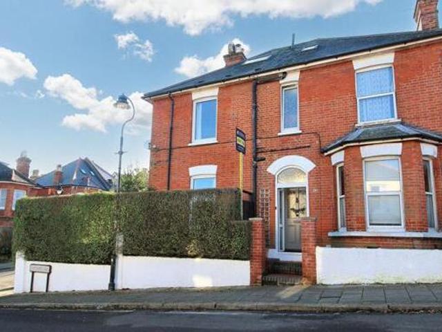 House for sale in Cargate, Rushmoor