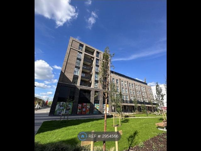 House for rent in Silvertown, Greater London