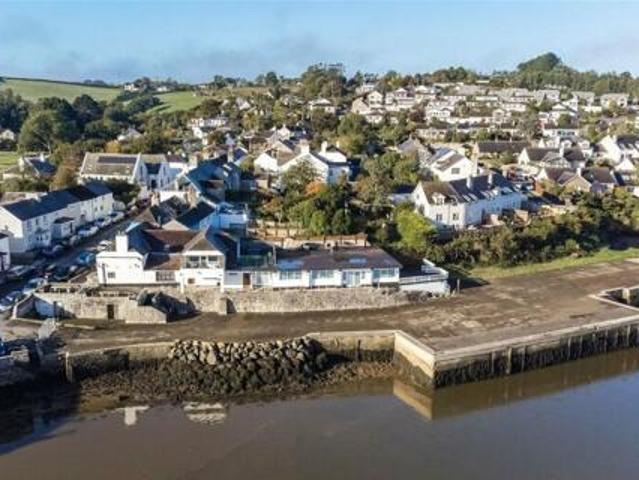 House for sale in Saltash, Cornwall