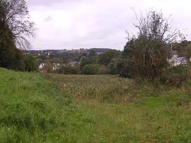Terrain vente à Châteaulin, Bretagne
