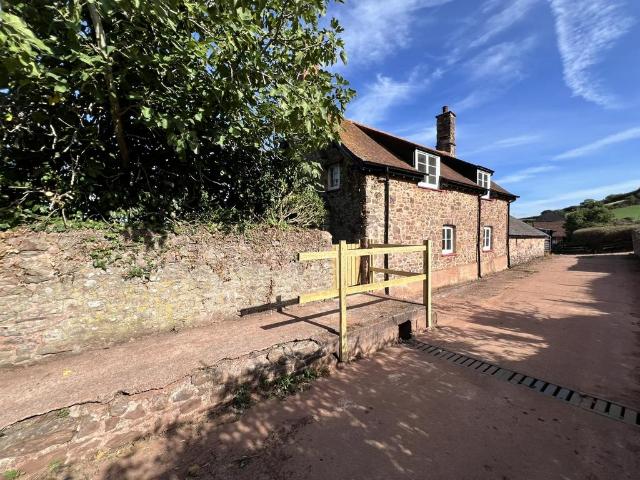 House for rent in Briddicott Farm, Carhampton