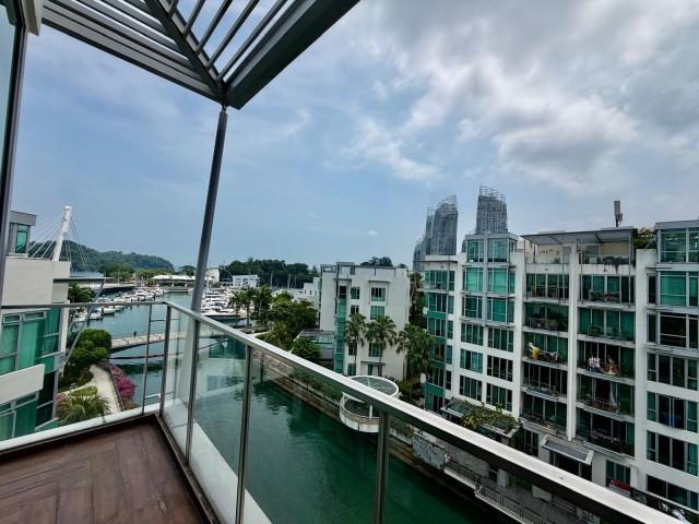 Apartment for rent in HarbourFront, Singapore