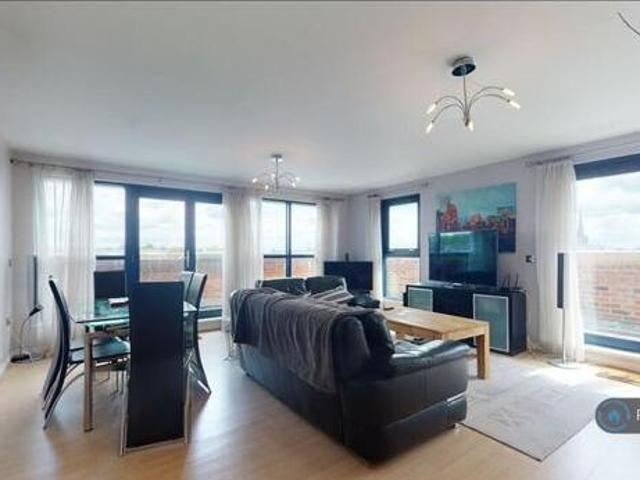House for rent in Weetwood, West Yorkshire