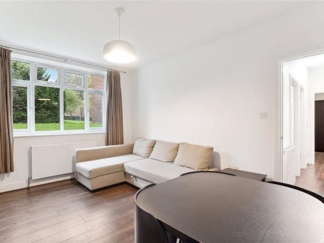 Apartment for rent in Lower Hilldrop Estate, Greater London