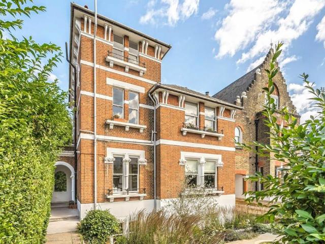 Apartment for rent in Holloway, Greater London