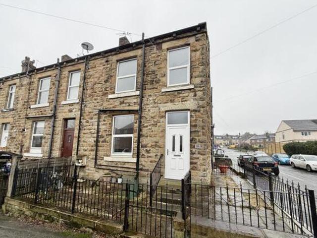 House for sale in Batley, West Yorkshire