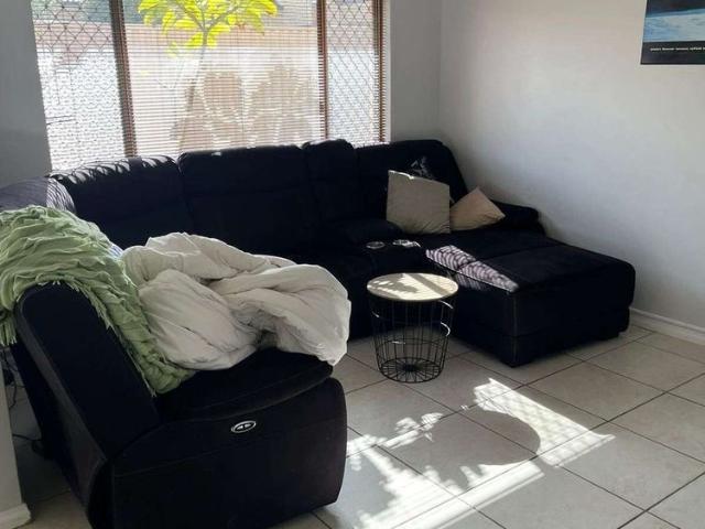 Room for rent in Carlisle, Western Australia