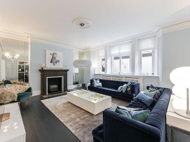 House for rent in Victoria, Greater London