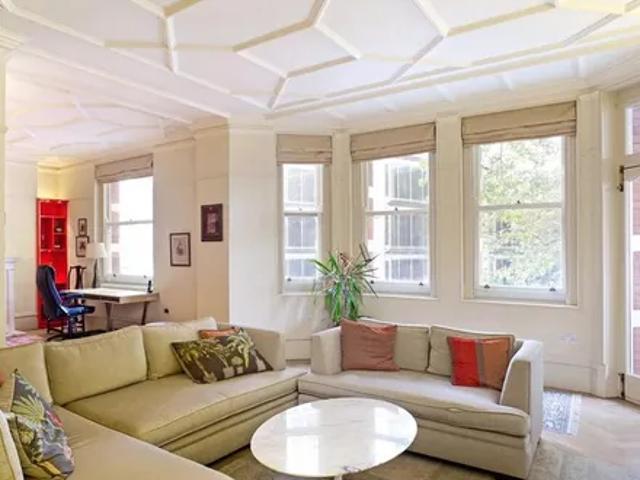 Apartment for rent in Victoria, Greater London
