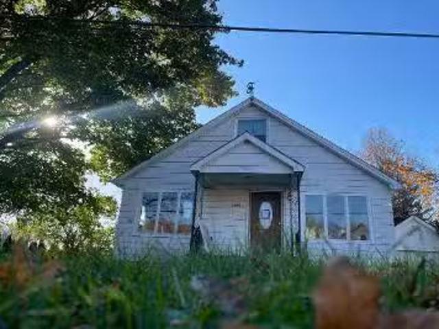House for sale in Gloversville