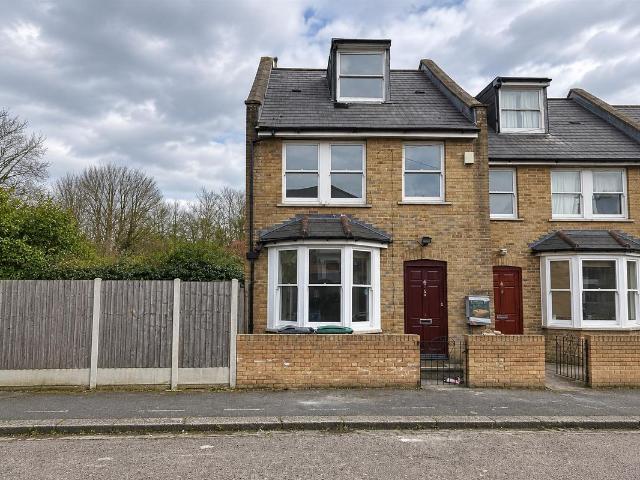 House for rent in Stroud Green, Greater London