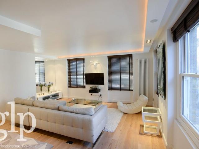 Apartment for rent in Soho, Greater London