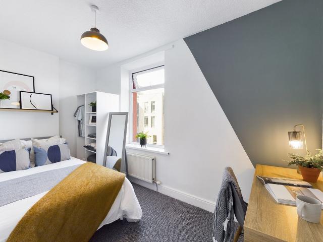 Room for rent in Moss Side, Georgia