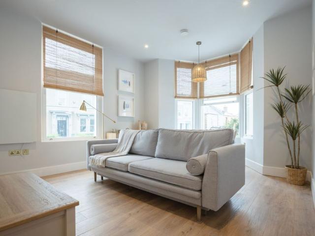Apartment for rent in St. Lawrence, Acol