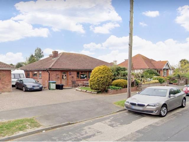 House for rent in Rose Green, Arun