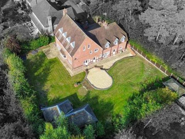 House for sale in Lyons, Greater London