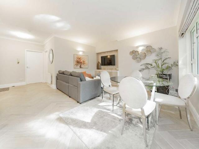 Apartment for rent in Maida Vale, Isle Of Man