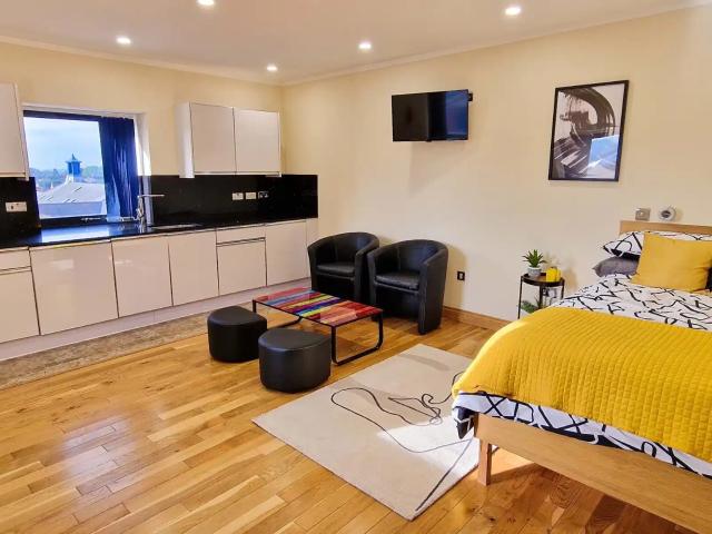 Apartment for rent in Hyson Green, Haddon