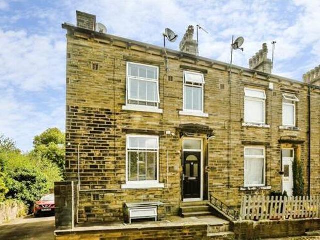 House for sale in Halifax, West Yorkshire