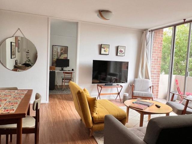 Room for rent in Camerons Creek, Victoria