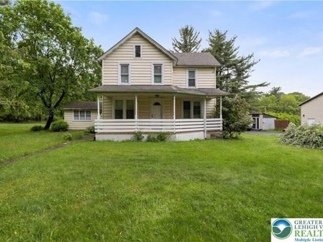 House for sale in Cresco