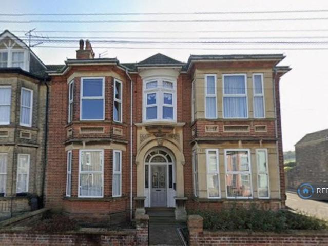 Apartment for rent in Kirkley, East Suffolk