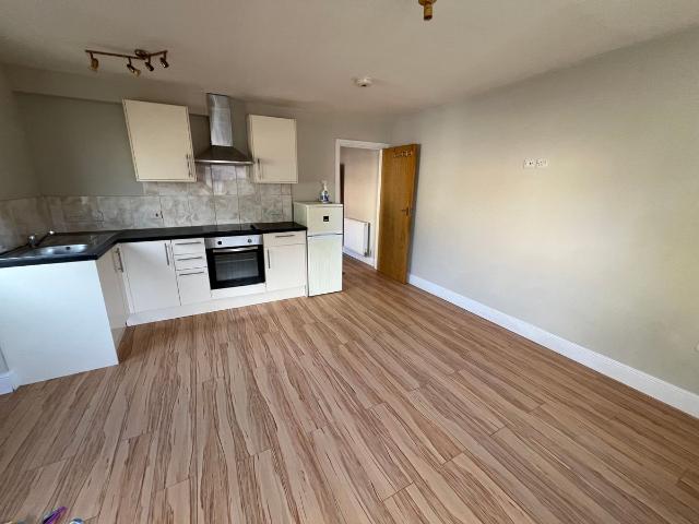 Apartment for rent in The Polygon, City Of Southampton