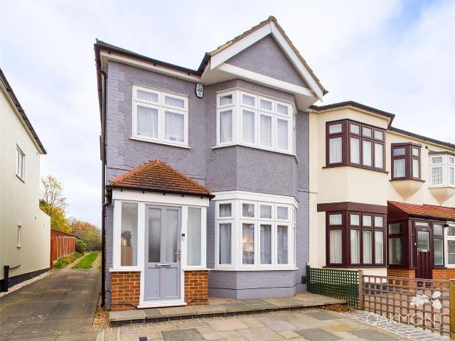 House for rent in London Borough of Havering, Greater London