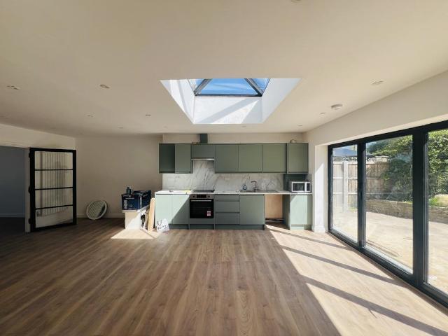 House for rent in Gidea Park, Greater London
