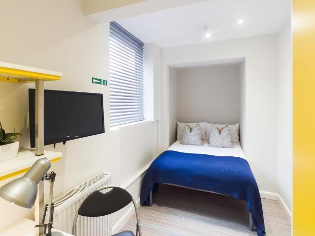 House for rent in Stoke, Stoke-on-Trent