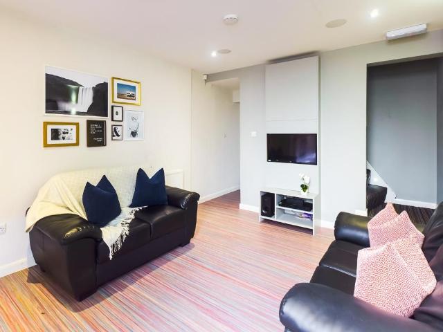 House for rent in Stoke, Stoke-on-Trent