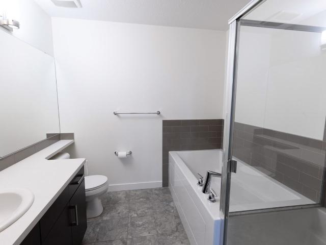 Apartment for rent in Wedgewood, Alberta