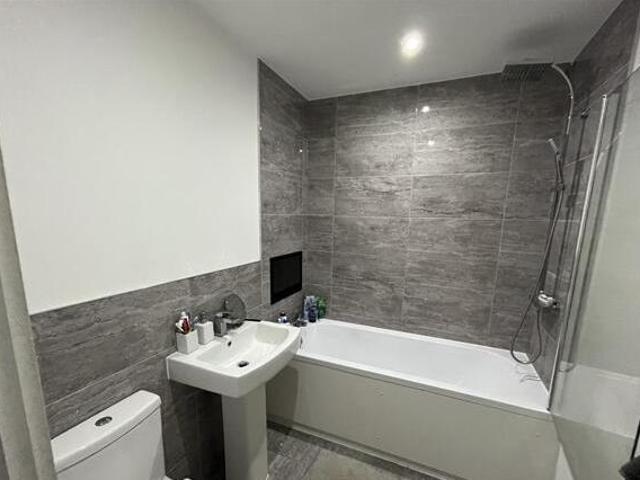 House for rent in Lyons, Greater London
