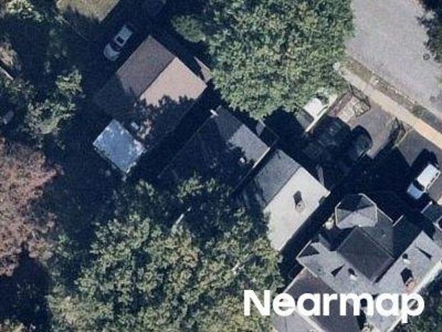 House for sale in East Orange, Essex County