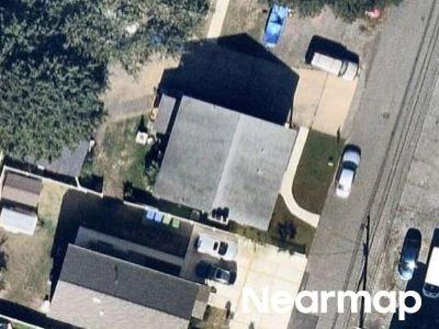 House for sale in Edison, New Jersey