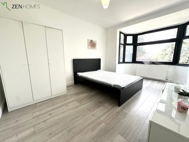 Room for rent in London Borough of Enfield, Greater London