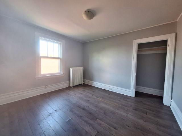 Apartment for rent in Mulhurst Bay, Ontario