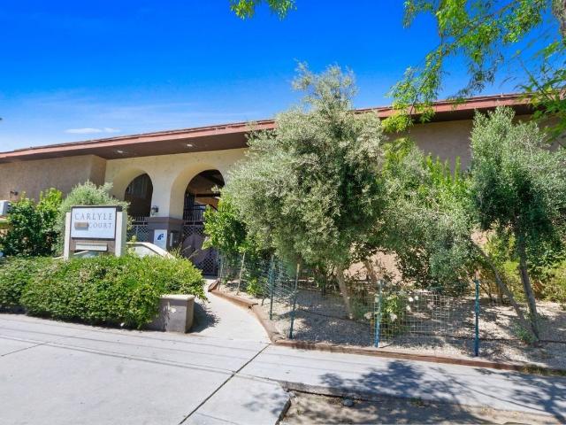 Apartment for rent in Van Nuys Neighborhood Council District, Canoga Park