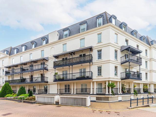 Apartment for rent in Chelsea Harbour, Greater London