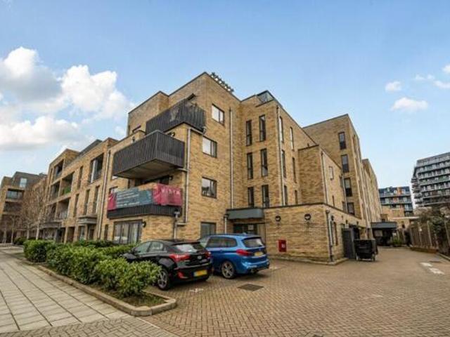 House for sale in Wembley, Greater London