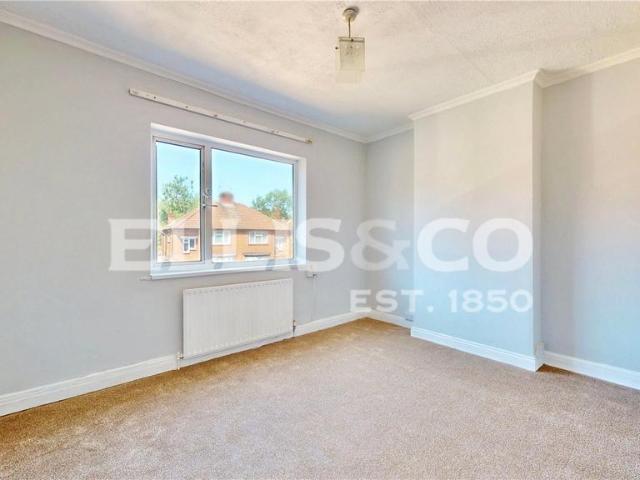 Apartment for rent in Alperton, Greater London