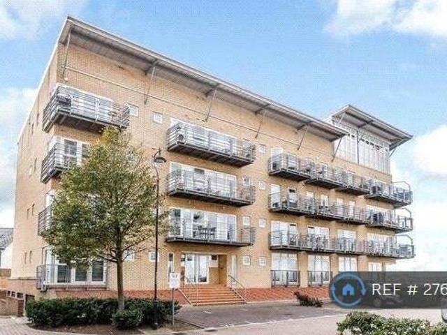 House for rent in Swanscombe and Greenhithe, Monks Orchard