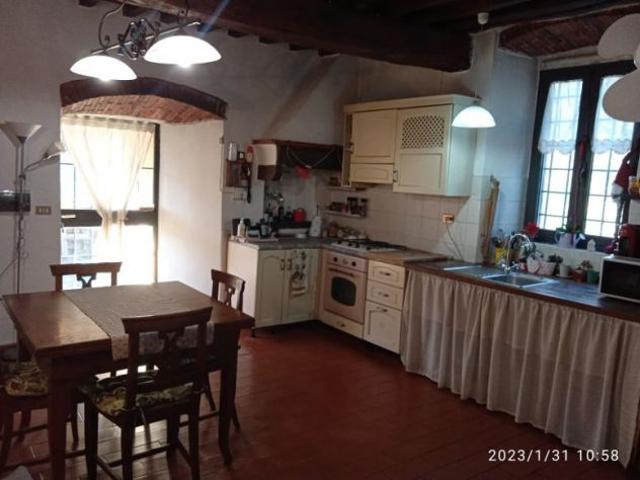 Quadrilocale in affitto a Carmignano