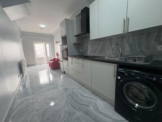 Studio for rent in Hale End, Greater London